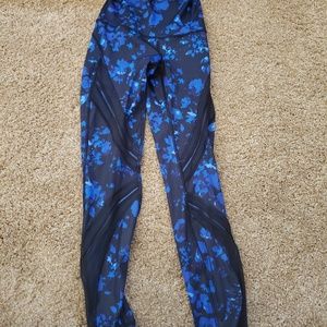 Lululemon leggings - Wunder under mesh luxtreme size 2